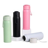 Leve e pr�tica, ideal para hidrata��o no dia a dia.